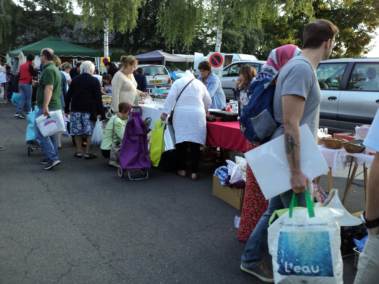 Marché aux puces Rotonde