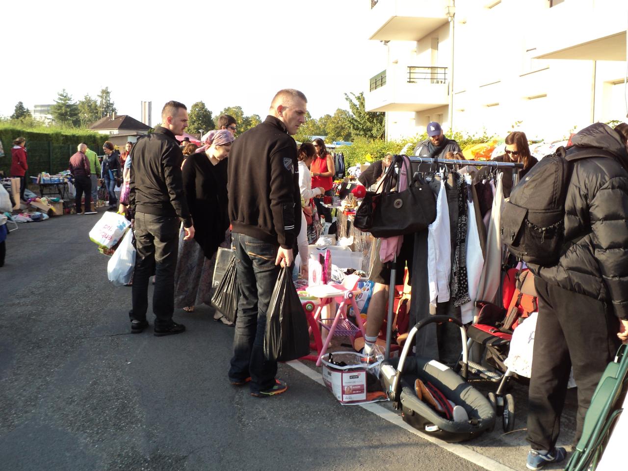 Marché aux puces Rotonde